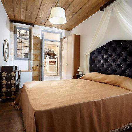 Casa Perla Suites La Canea Esterno foto